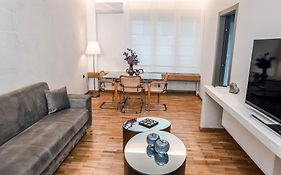 Elektra's Apartment#2, 1ος, διαμέρισμα στο κέντρο της Λάρισας με δωρεάν Parking και Πρωΐνό